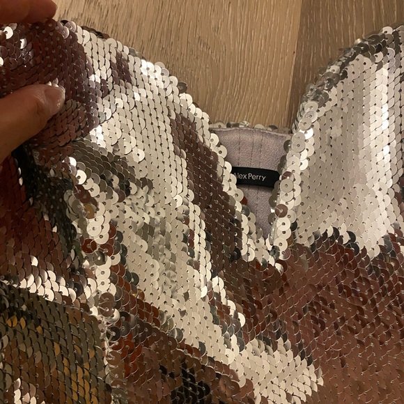 Alex Perry - Picture 9 of 10